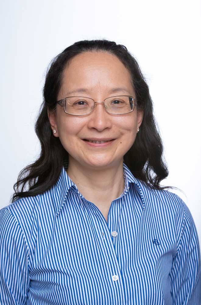 Min Zhao headshot